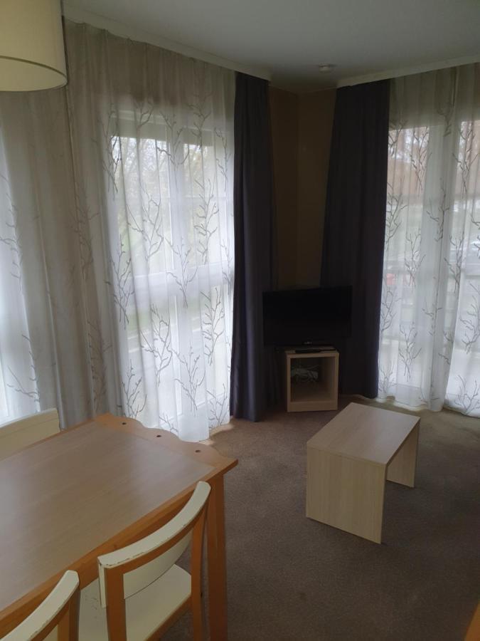 Appartements 4 A 5 Personnes - Val D'Europe Proche Disneyland Serris Exterior photo